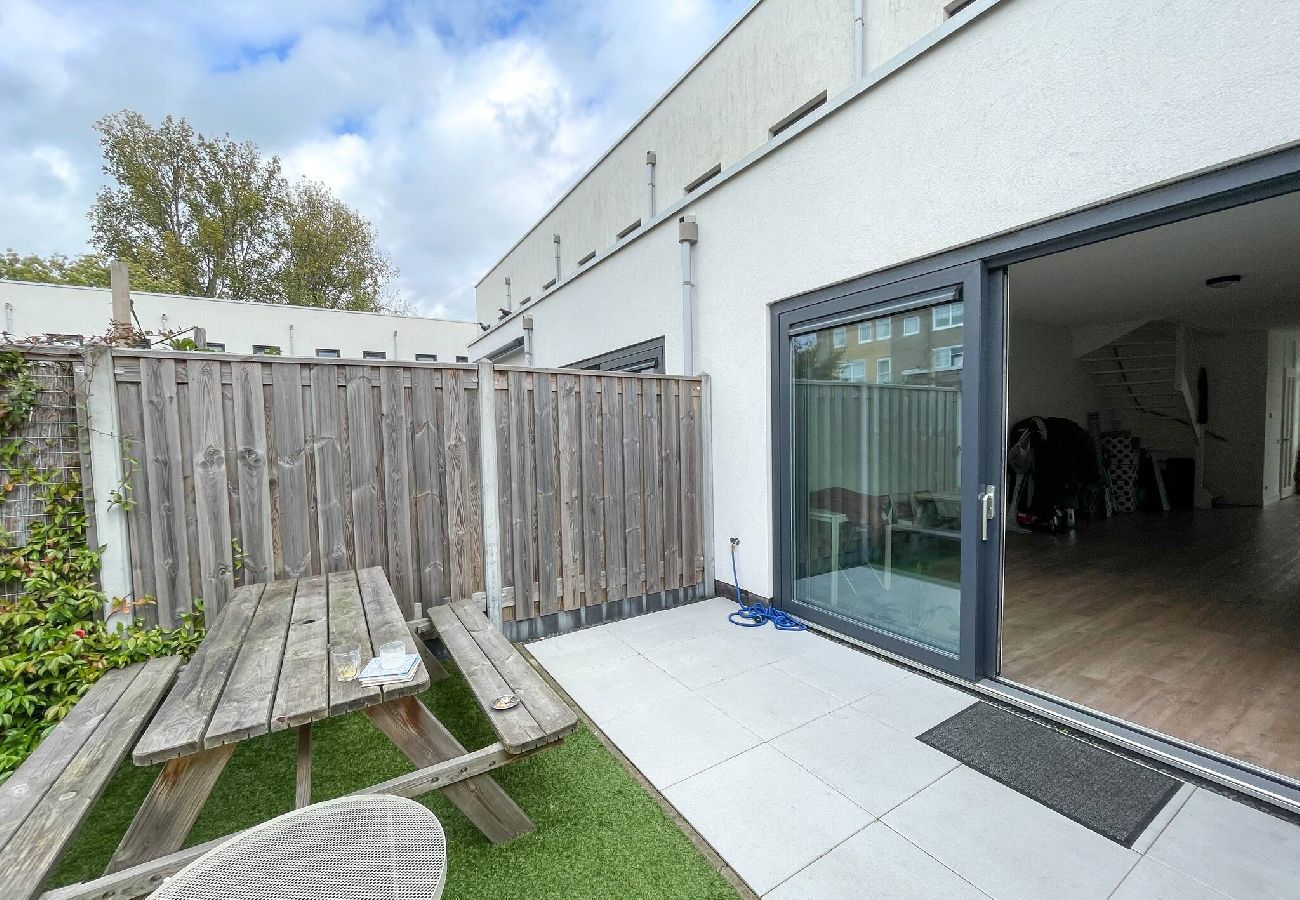 Huis in Amsterdam - Spacious 3 BR City Villa in Amsterdam with Garden 