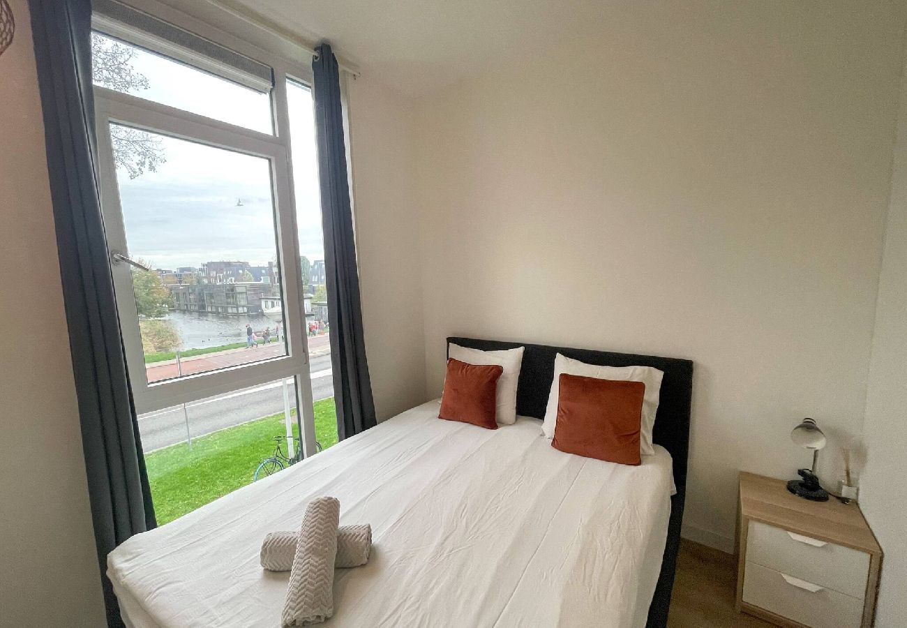 Huis in Amsterdam - Spacious 3 BR City Villa in Amsterdam with Garden 