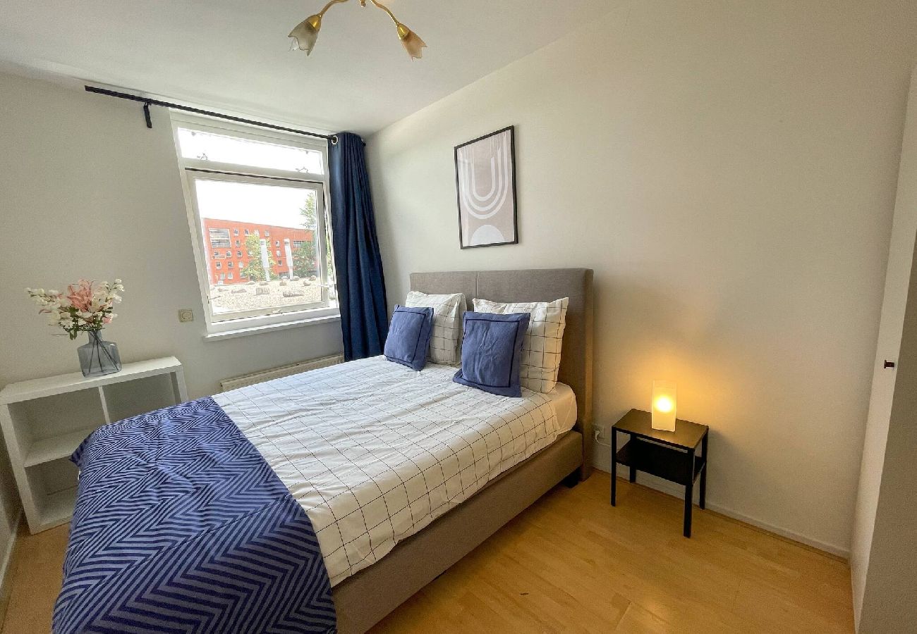Appartement in Amsterdam - Spacious & Bright 6 BR Apt. with rooftop terrace 