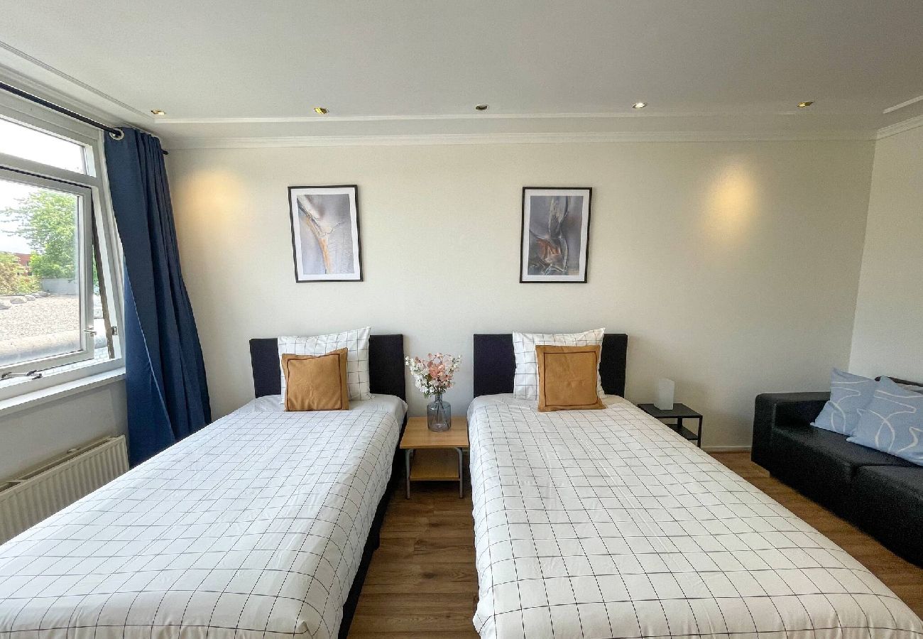 Appartement in Amsterdam - Spacious & Bright 6 BR Apt. with rooftop terrace 
