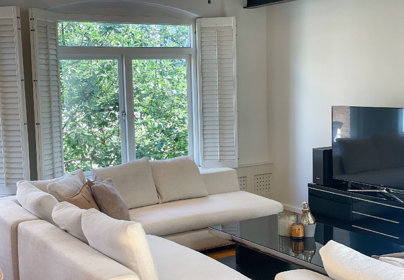 Appartement in Amsterdam - Bright & Spacious 2 BR. Apt. With Rooftop Terrace 