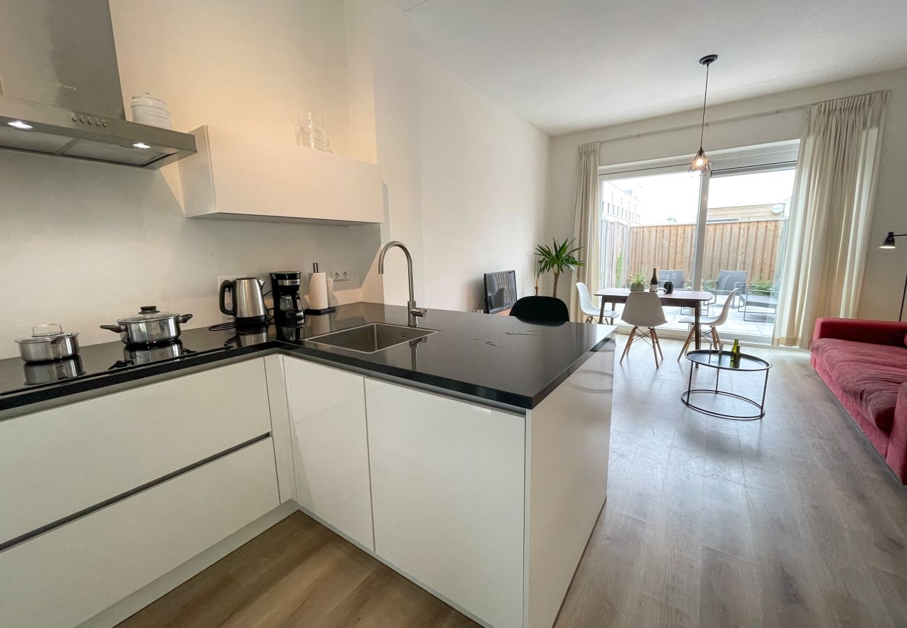 Huis in Amsterdam - Cozy 2 BR City Villa with garden