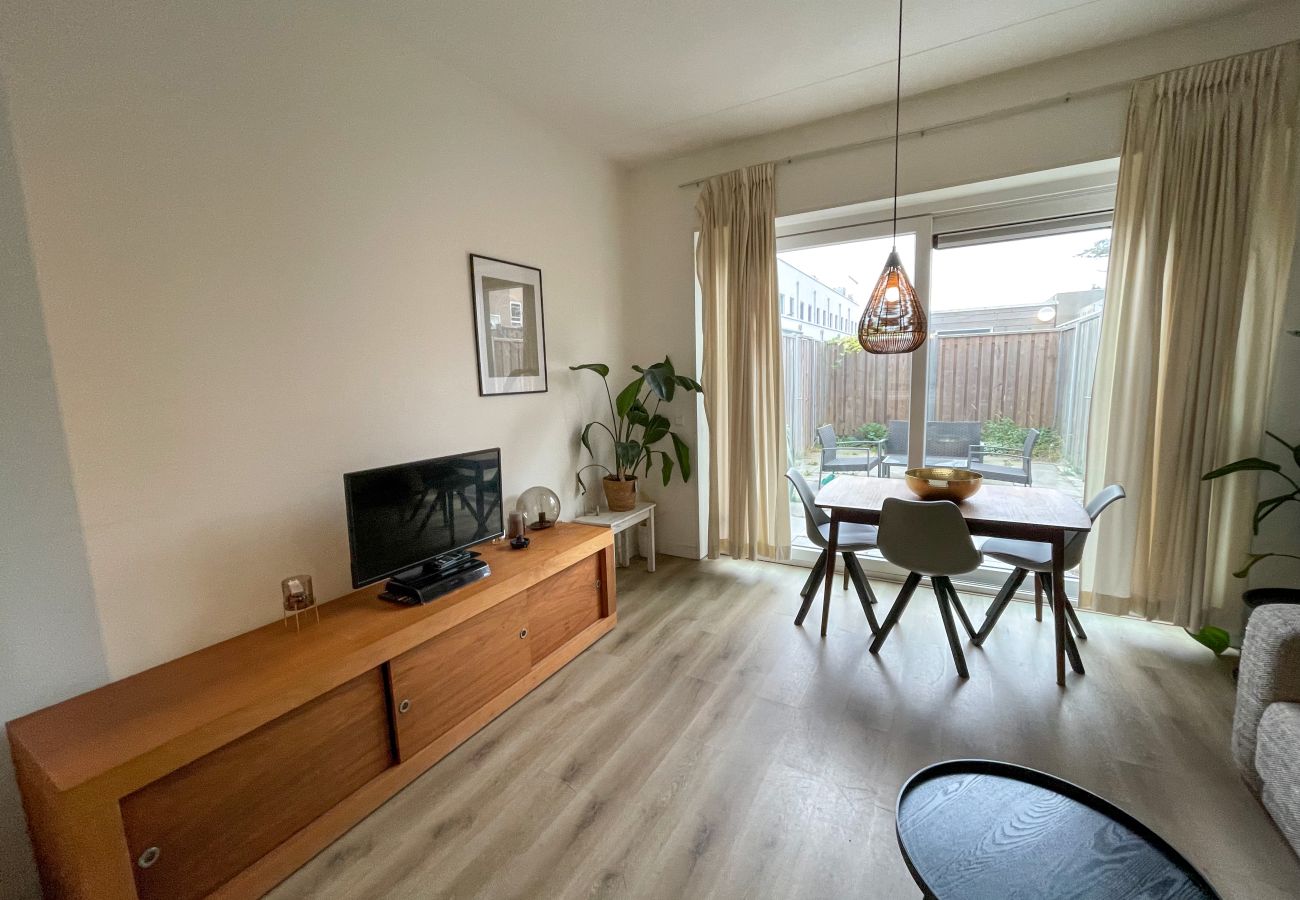 Huis in Amsterdam - Cozy 2 BR City Villa with garden