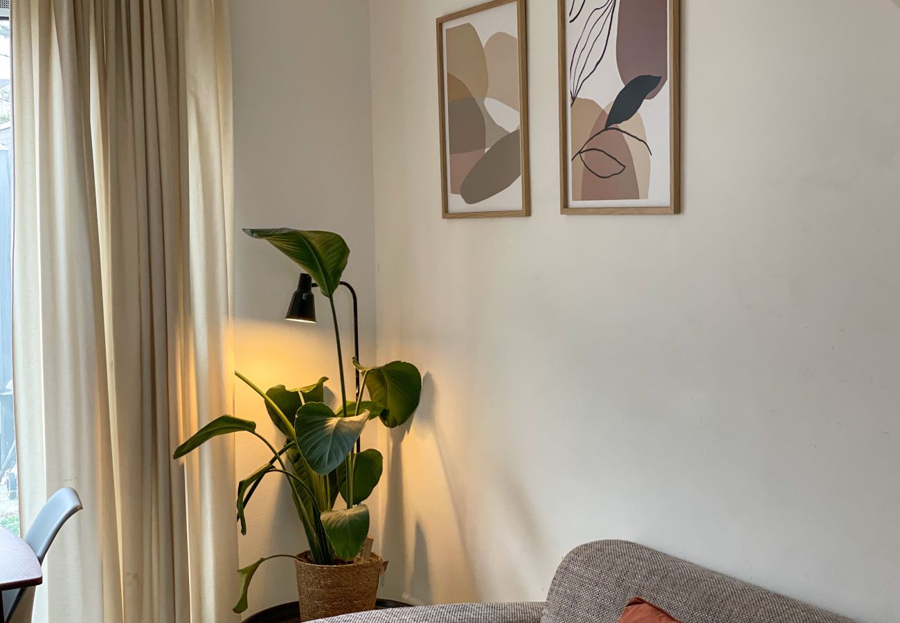 Huis in Amsterdam - Cozy 2 BR City Villa with garden