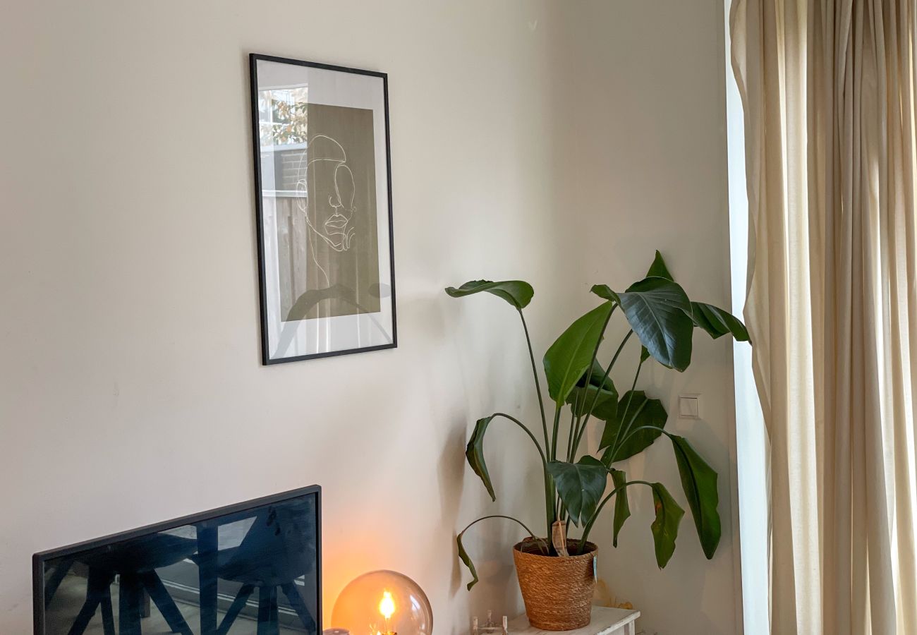 Huis in Amsterdam - Cozy 2 BR City Villa with garden