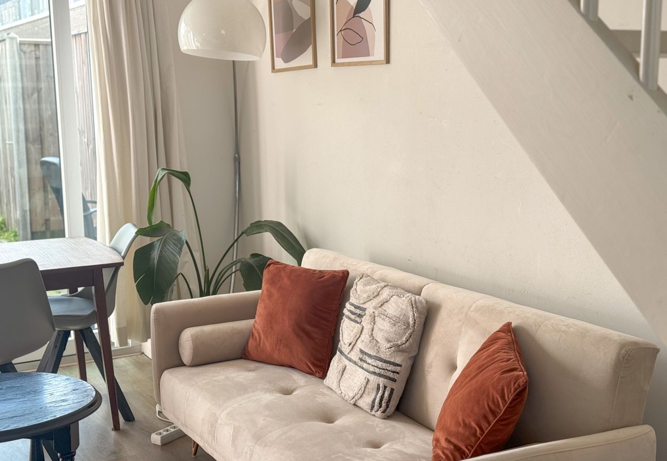 Huis in Amsterdam - Cozy 2 BR City Villa with garden