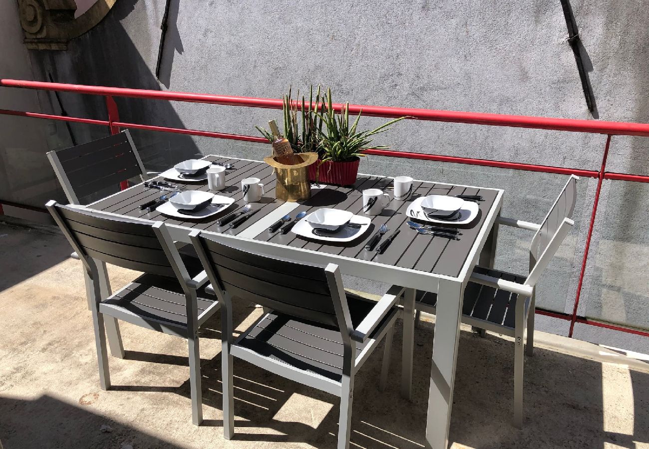 Studio in Amsterdam - City Center 2 bedroom suite near Central Station 