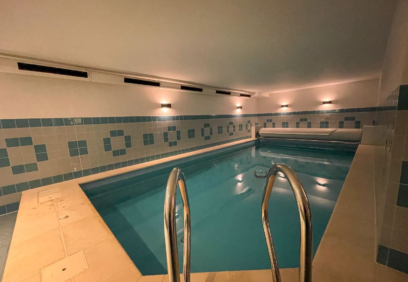Appartement in Amsterdam - Comfortable City Centre Apt. with pool and gym 