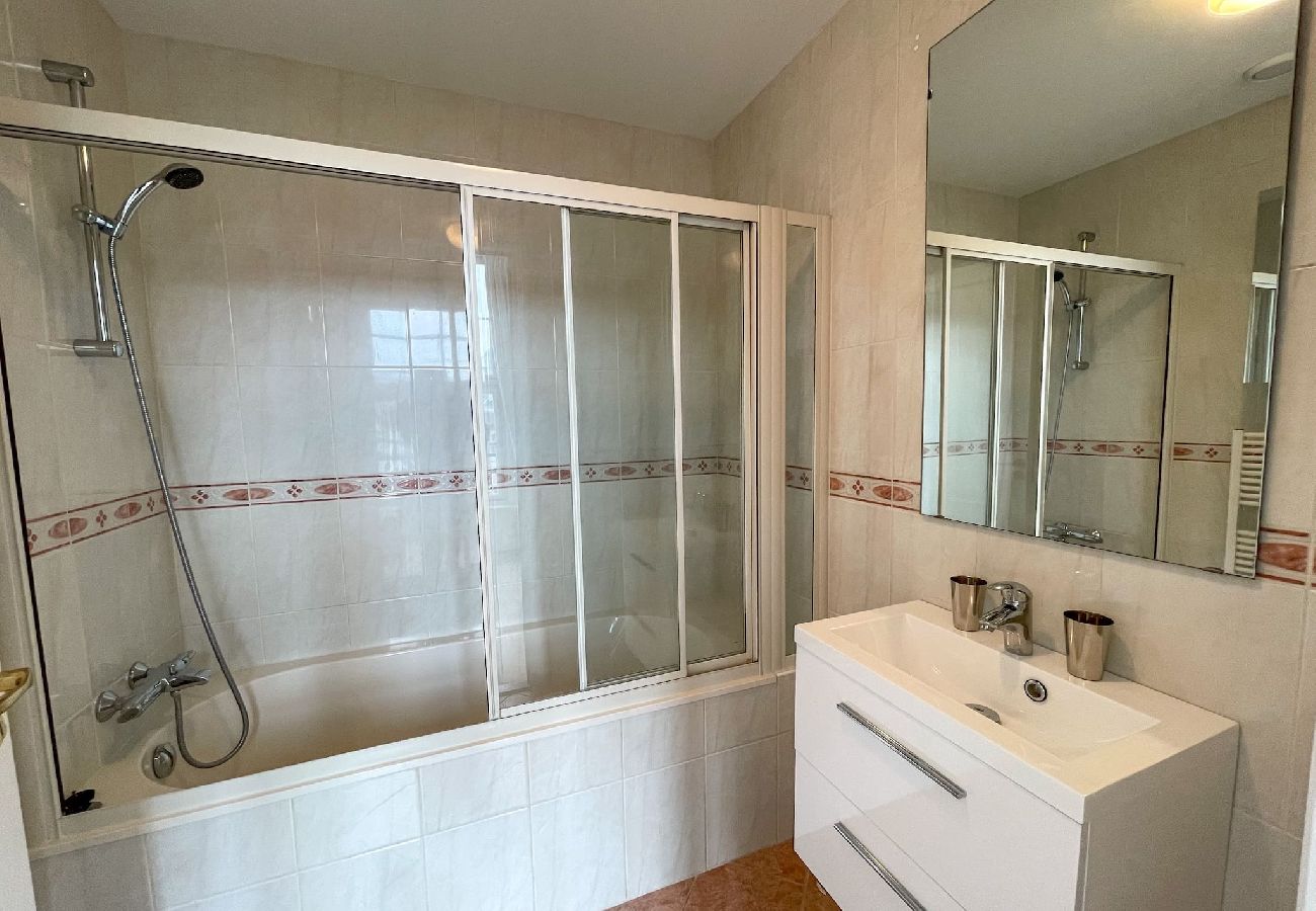Appartement in Amsterdam - Comfortable City Centre Apt. with pool and gym 