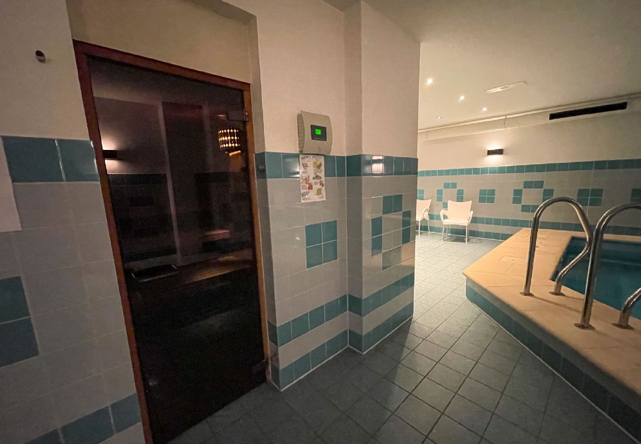 Appartement in Amsterdam - Comfortable City Centre Apt. with pool and gym 
