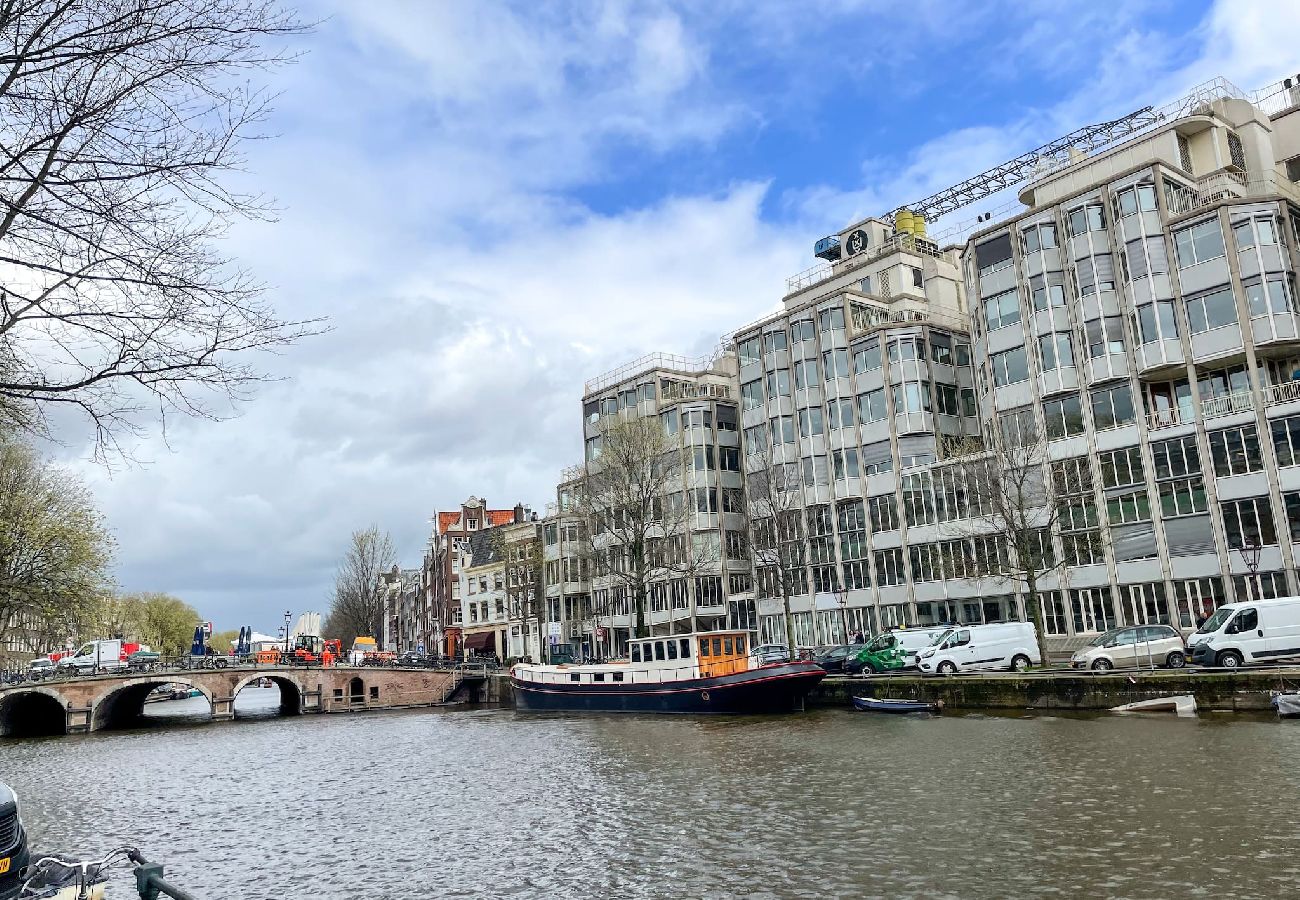 Appartement in Amsterdam - Comfortable City Centre Apt. with pool and gym 