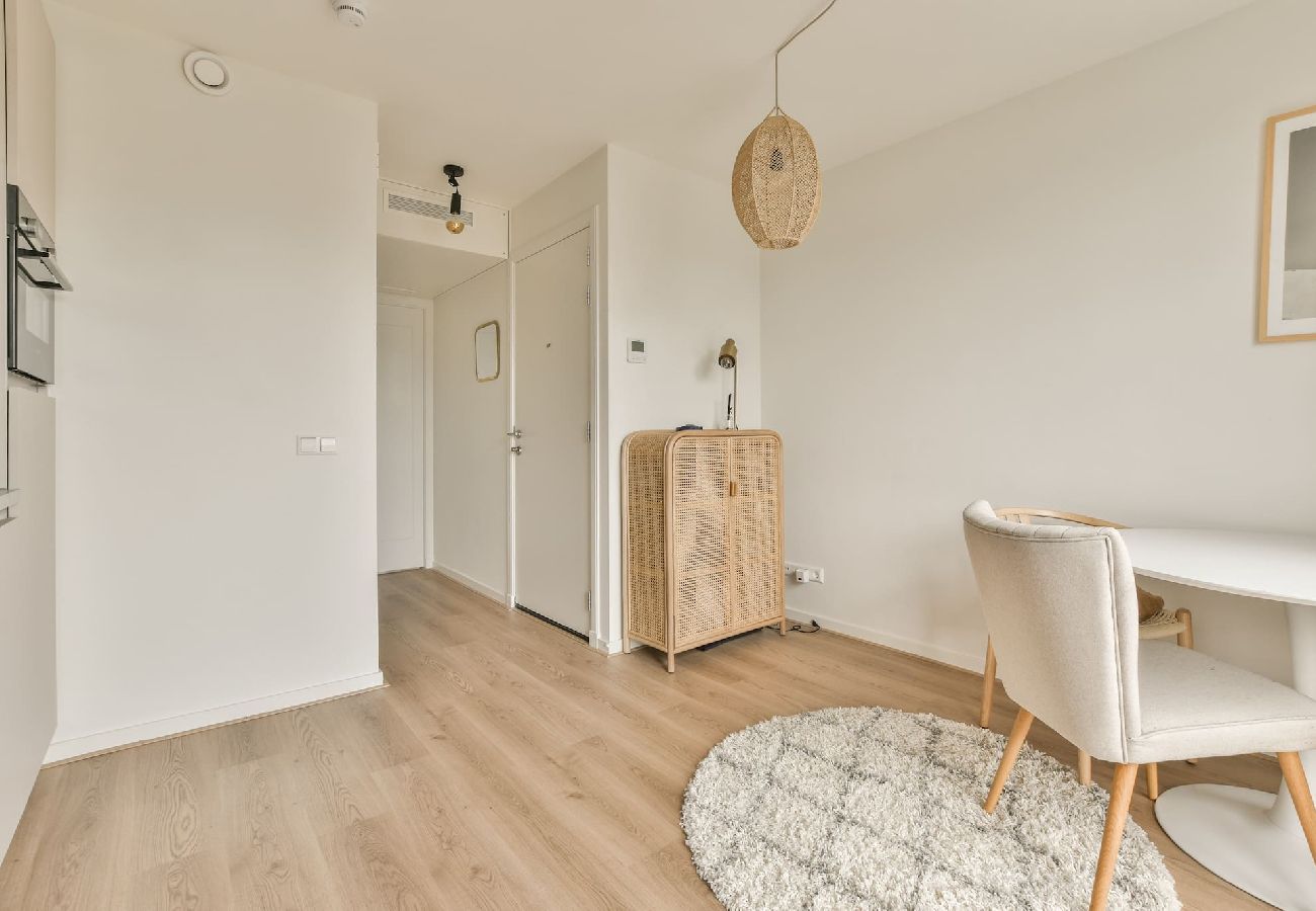 Appartement in Amsterdam - Longstay Cozy & Bright apt. with rooftop terrace 