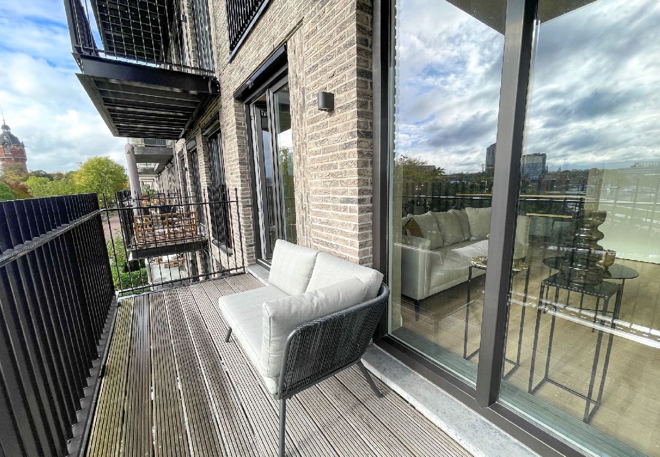 Appartement in Amsterdam - Luxurious apt. with park view and private terrace 