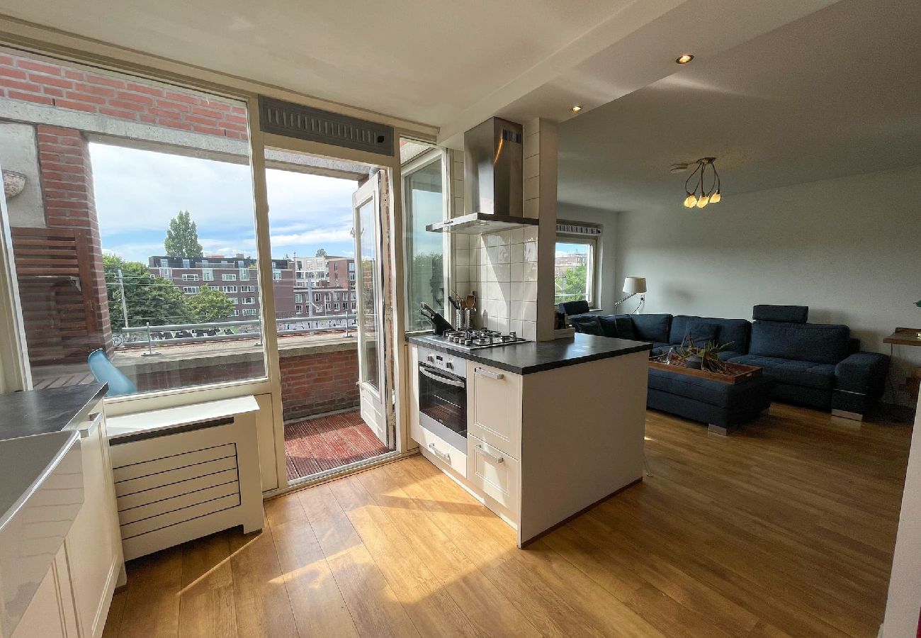 Appartement in Amsterdam - Comfortable city centre 2 BR. Apt. with Balcony 