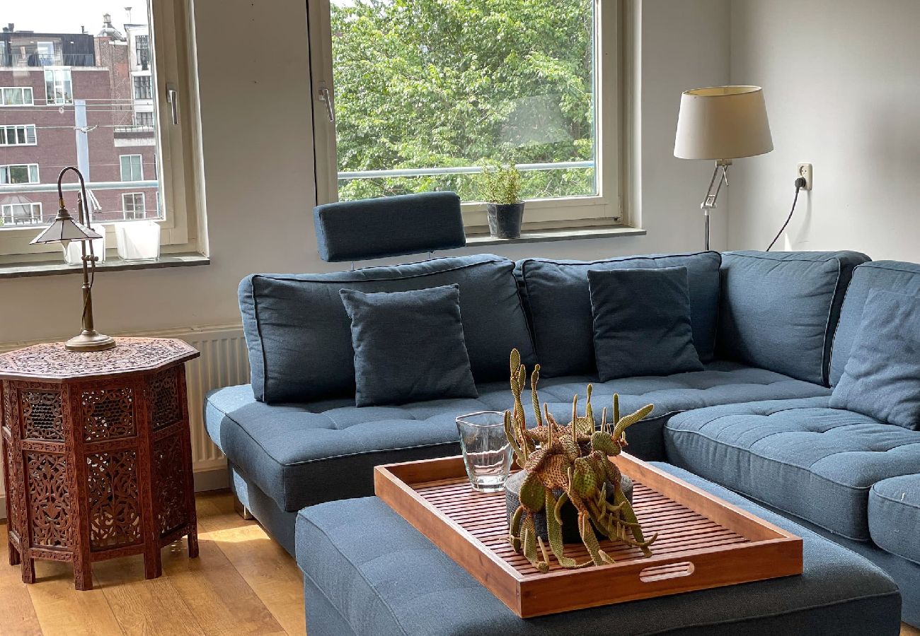 Appartement in Amsterdam - Comfortable city centre 2 BR. Apt. with Balcony 