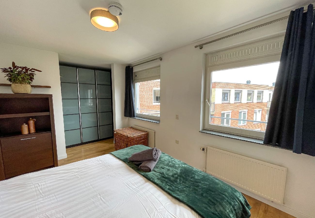Appartement in Amsterdam - Comfortable city centre 2 BR. Apt. with Balcony 