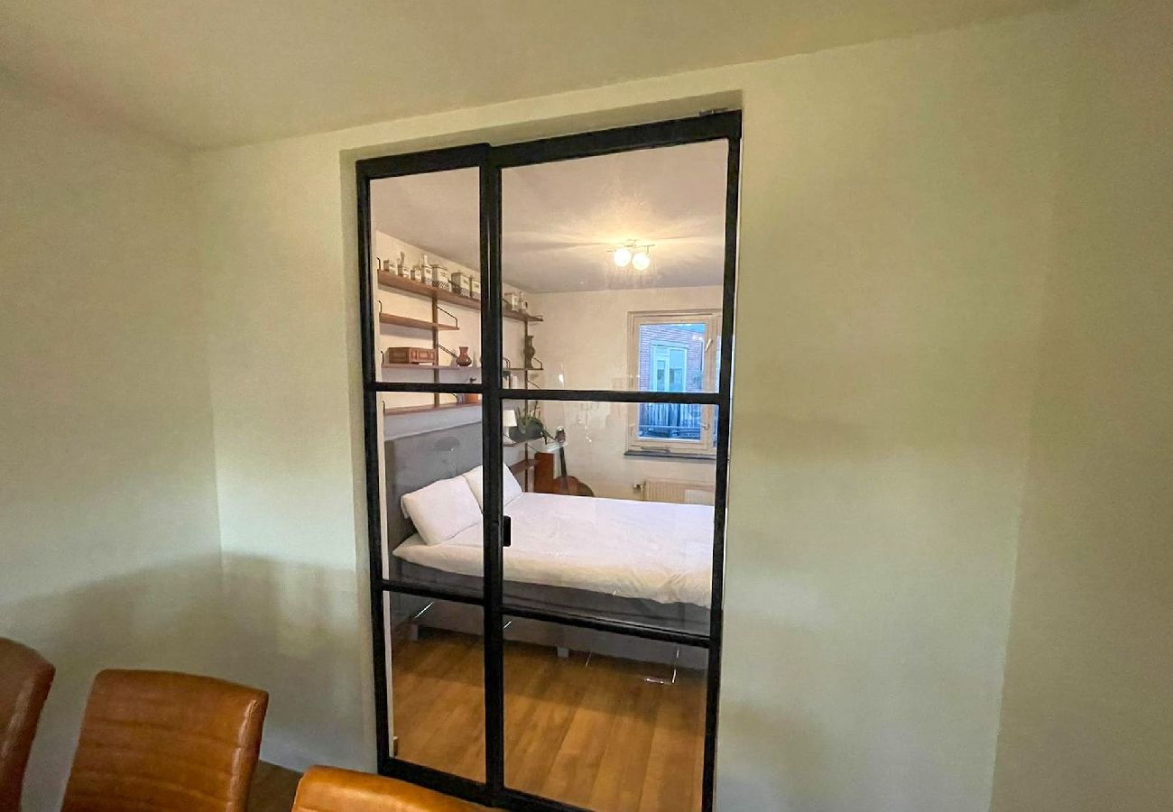 Appartement in Amsterdam - Comfortable city centre 2 BR. Apt. with Balcony 