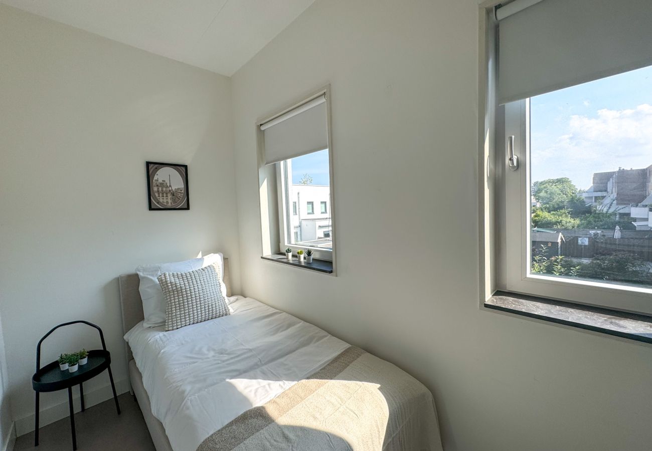 Huis in Amsterdam - Bright & Cozy 2 BR. House with Garden