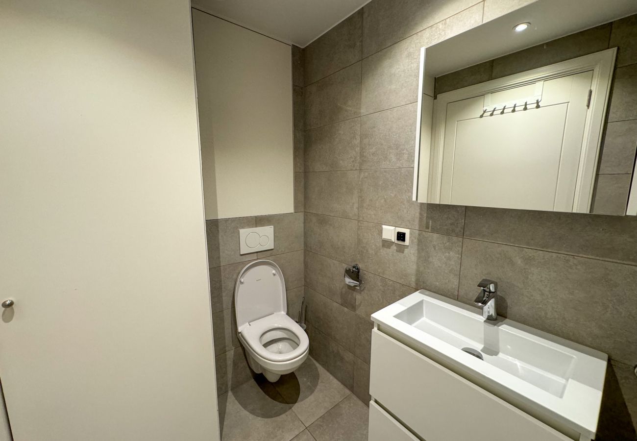 Appartement in Amsterdam - Cozy Apartment Near City Center with AC + Terrace