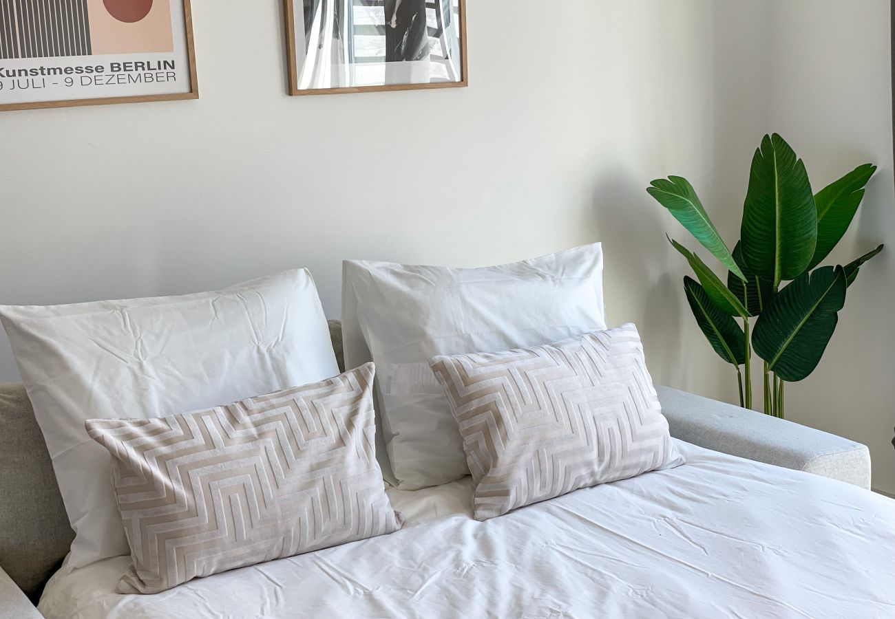 Huis in Amsterdam - Comfortable city villa with 2 BR with garden