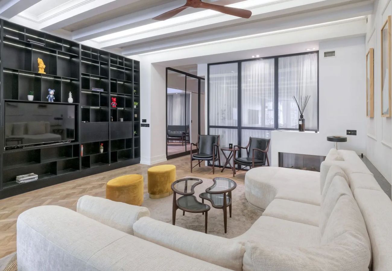 Appartement in Amsterdam - Nieuwezijds Voorburgwal 294