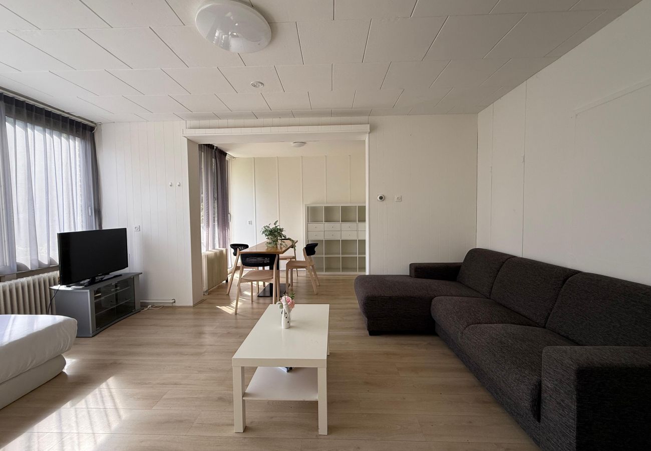 Appartement in Amsterdam - 3 bedroom apt. in Amstelveen with Balcony