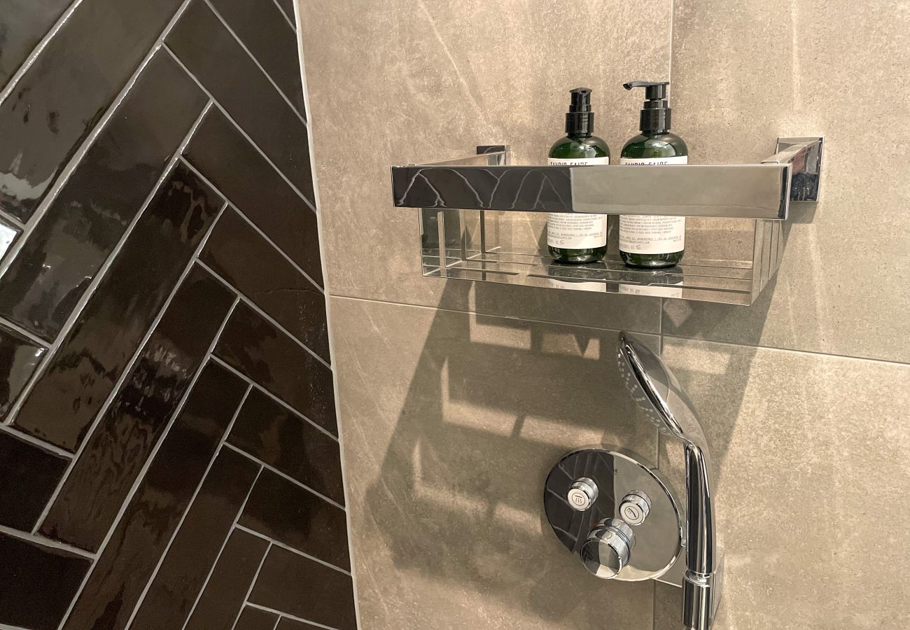 Studio in Amsterdam - Comfortable and modern 1BR apt. near city centre with balcony