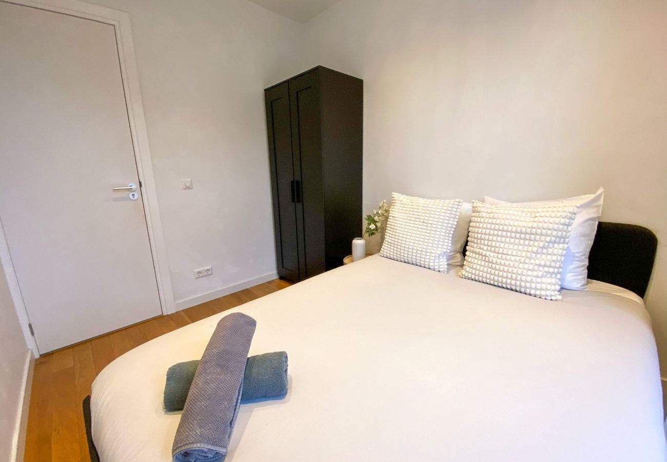 Apartment in Amsterdam - 3 Br apt. in Amsterdam South