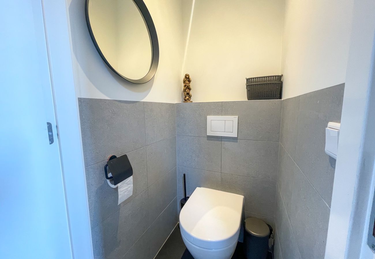 Apartment in Amsterdam - Utrechtsedwarsstraat 40-2