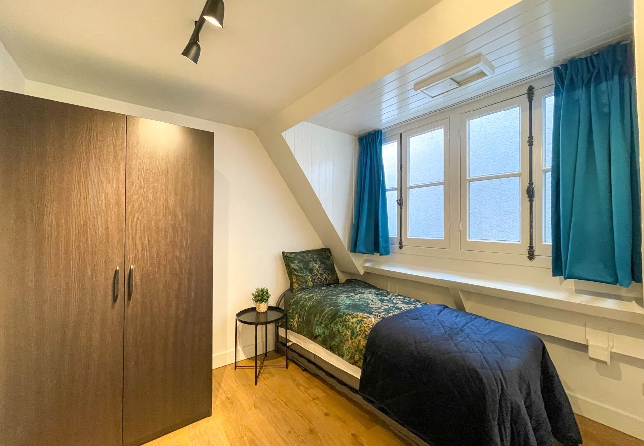Apartment in Amsterdam - Utrechtsedwarsstraat 40-2